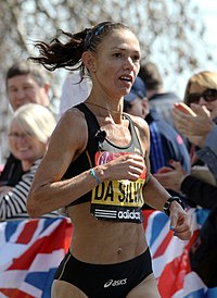 Adriana Aparecida participando da maratona de Londres em 2013