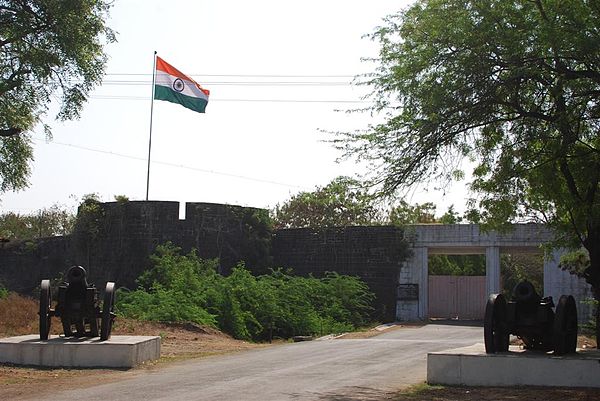 Ahmednagar fort entrance.