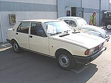 Alfa-Romeo Giulietta-1,8 Front-view.JPG