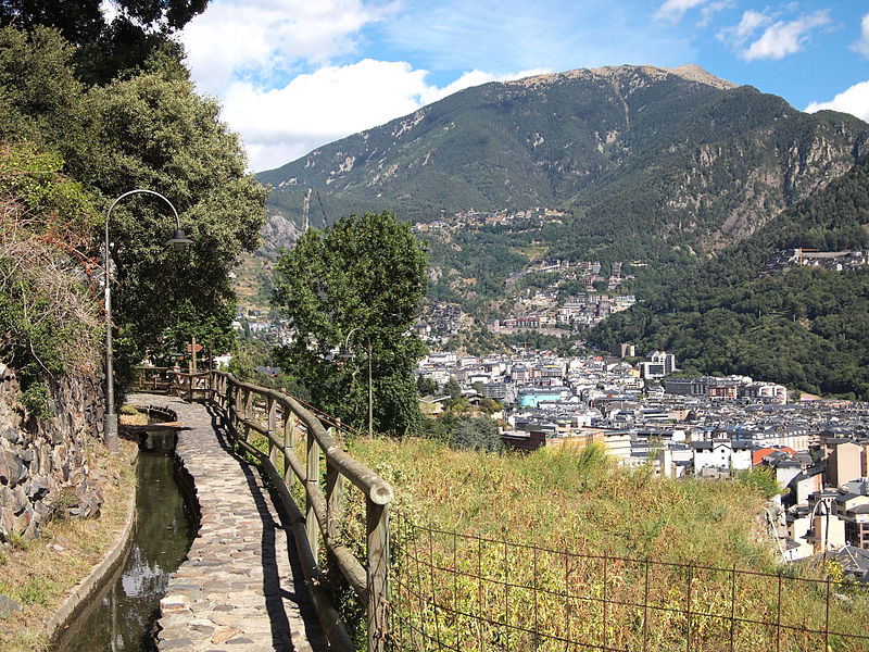 File:Andorra la Vella view.jpg