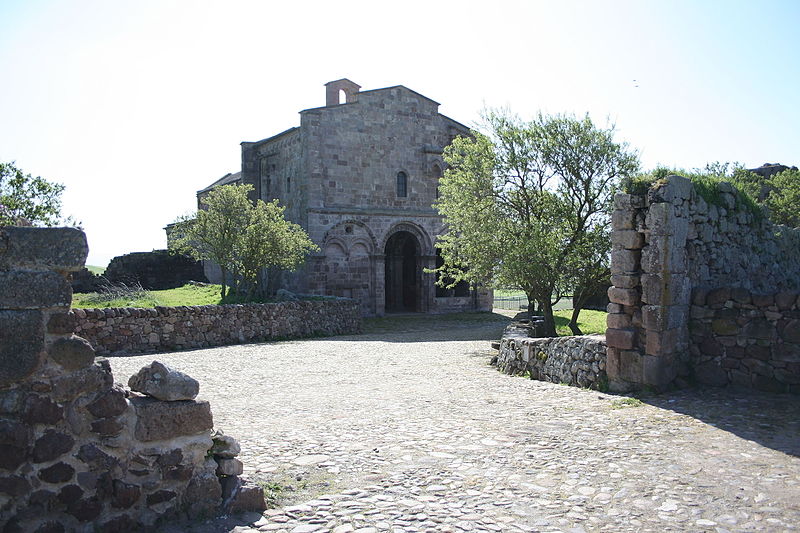 File:Antioco di Bisarcio Facciata.jpg