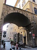 Arco dei peruzzi, 00.JPG