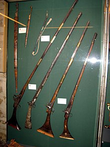 Armes indigènes img 2807.jpg