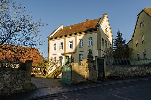 Arnstein, Altbessingen, Am Kirchenring 3, 001