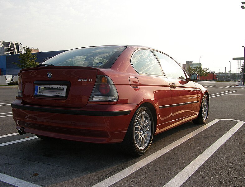 File:BMW E46 316ti1.JPG