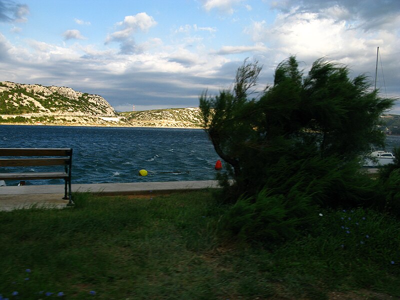 File:Bay of Bakar Croatia 090725b.JPG