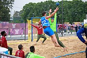 Deutsch: Beachhandball bei den Olympischen Jugendspielen 2018; Tag 6, 12. Oktober 2018; Jungen, Platzierungssspiel Ränge 7-8 – Venezuela-Italien 2:0 English: Beach handball at the 2018 Summer Youth Olympics at 12 October 2018 – Boy's Placement Match 7-8 – Venezuela-Italy 2:0