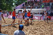 Deutsch: Beachhandball bei den Olympischen Jugendspielen 2018 in Buenos Aires; Tag 7, 13. Oktober 2018; Jungen, Halbfinale – Spanien-Kroatien 2:1 English: Beach handball at the 2018 Summer Youth Olympics in Buenos Aires at 13 October 2018 – Boys Semifinal – Spain-Croatia 2:1 Español: Handball de playa en los Juegos Olimpicos de la Juventud Buenos Aires 2018 en 13 de octubre de 2018 – Semifinales de chicos - España-Croacia 2:1