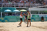 Deutsch: Beachvolleyball bei den Olympischen Jugendspielen 2018; Tag 11, 17. Oktober 2018; Jungen, Spiel um Platz 3 – Argentinien-Ungarn 2:0 (21–15/21–15) English: Beach volleyball at the 2018 Summer Youth Olympics at 17 October 2018 – Bronze Medal Match – Argentina-Hungary 2:0 (21–15/21–15)