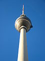 Berliner Fernsehturm - von unten.jpg