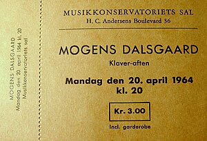 Mogens Dalsgaard: De tidlige år, Debutkoncerten, Hædersbevisninger