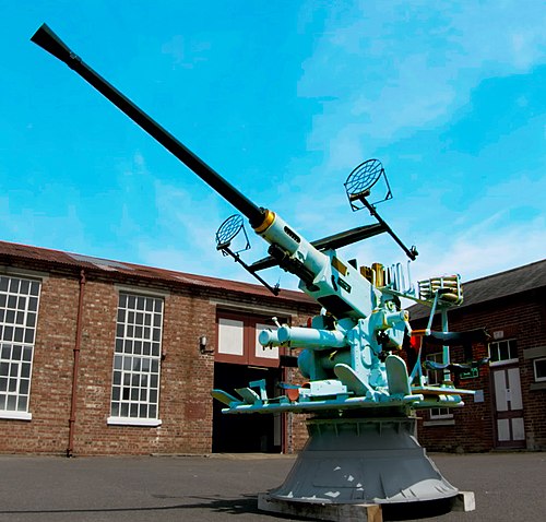 Bofors L60 IWM England.jpg