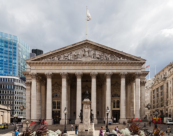 The final public reading in London is on the steps of the Royal Exchange building.