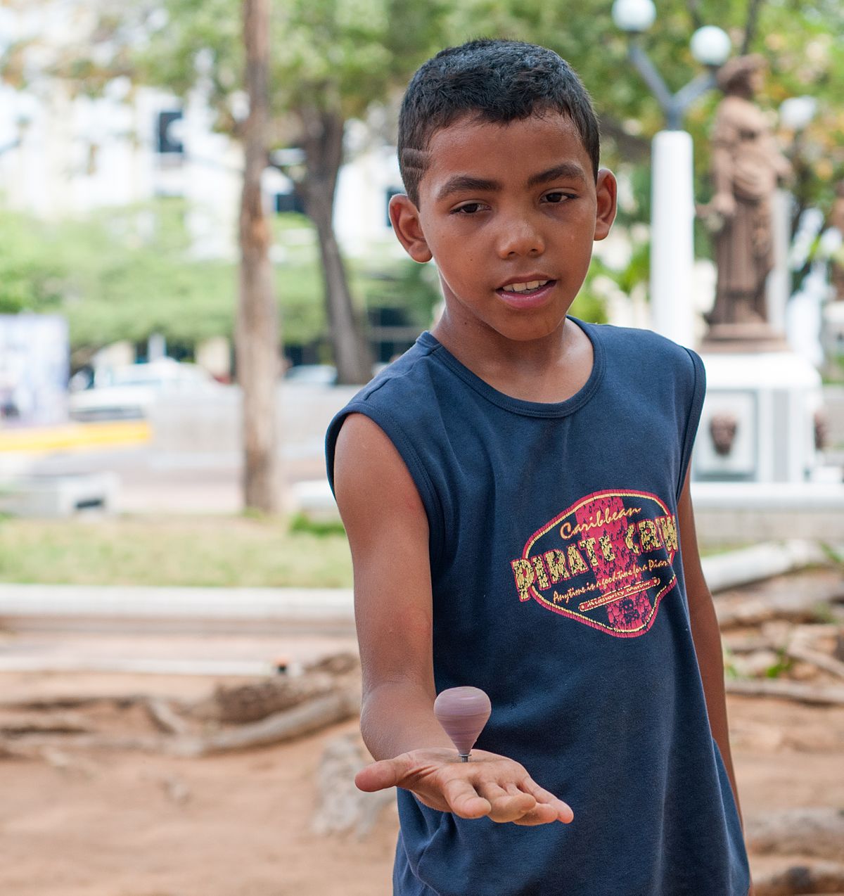 Camiseta para niños for Sale con la obra «Yunque