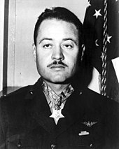 Gregory Boyington en octobre 1945