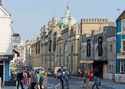 How to get to Brighton Dome with public transport- About the place