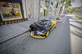 Bugatti Veyron na Rodeo Drive
