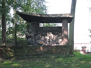 Moderne Christusstatuen, die in Gethsemane beten.