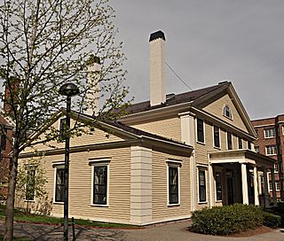Beck-Warren House Historic house in Massachusetts, United States