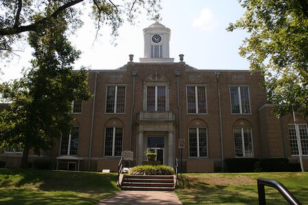 Camden, Arkansas Courthouse.jpg