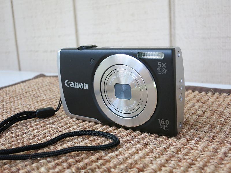 File:Canon PowerShot A2500 (14421803632).jpg