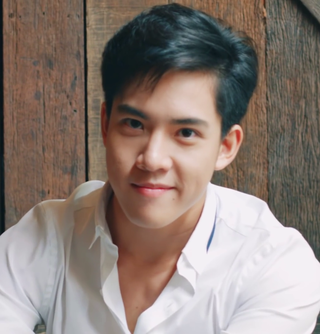 <span class="mw-page-title-main">Chatchawit Techarukpong</span> Thai actor, host and singer (born 1992)