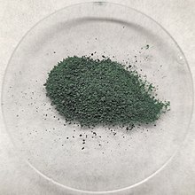 Chromium(III) acetate.jpg