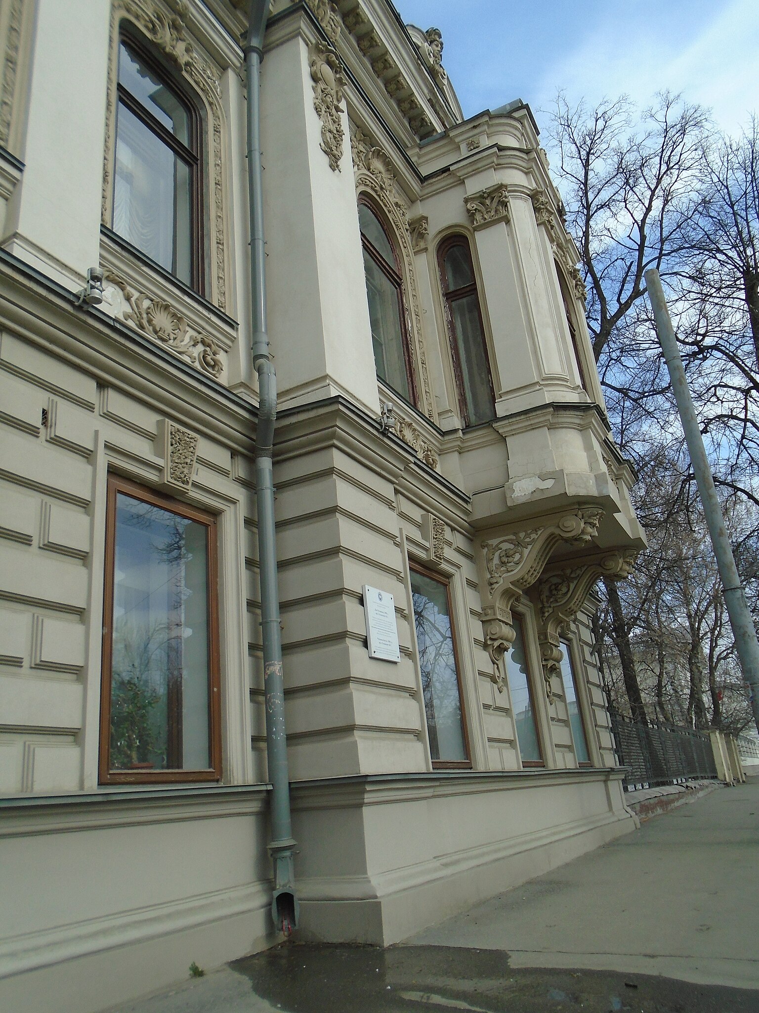 File:Chukashev house (2022-03-26) 12.jpg - Wikimedia Commons