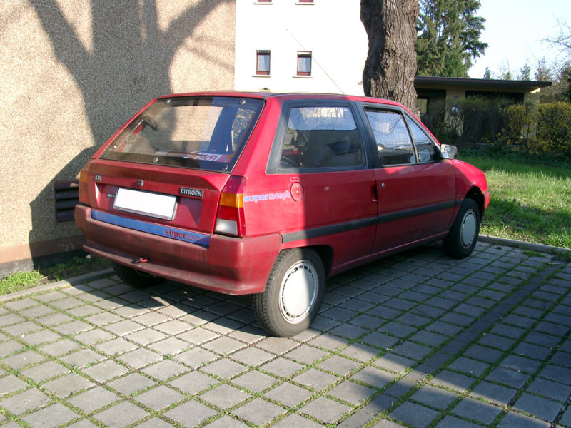 File:Citroen AX rear 20070326.jpg