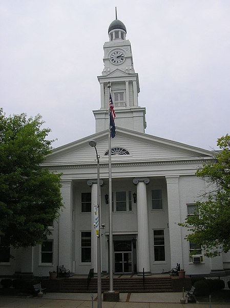 Clark County Courthouse in Winchester