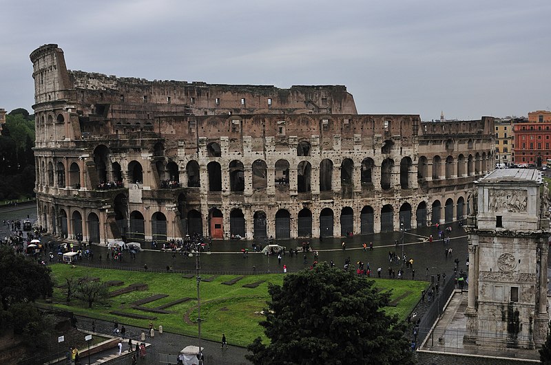 File:Colosseo - panoramio (3).jpg