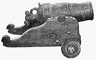 <span class="mw-page-title-main">Pivot gun</span> Type of cannon mounted on a fixed central emplacement