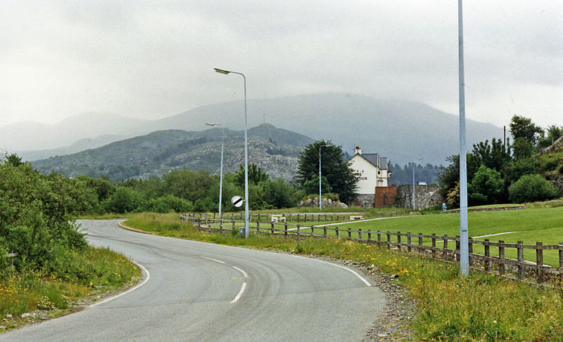 File:Cwm-y-glo near to station site geograph-3117896-by-Ben-Brooksbank.jpg