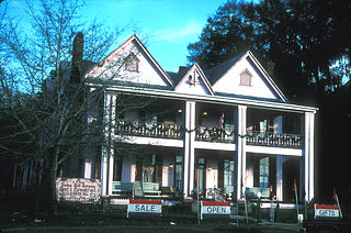 <span class="mw-page-title-main">Dill House (Fort Gaines, Georgia)</span> Historic house in Georgia, United States