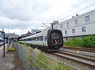 IR4 09 at Østerport Station.