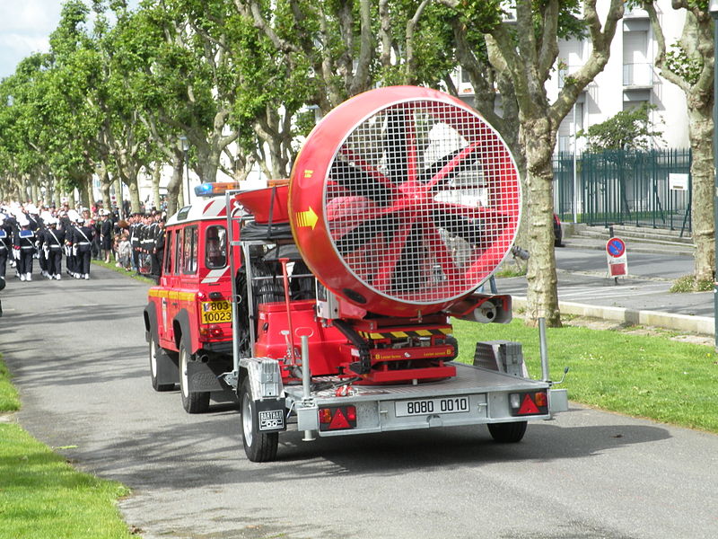 File:Defile 14 juillet - Brest - 81.JPG