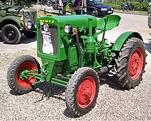 Deutz F1 M414 tractor (1939) Deutz F1M 414 2013-07-21 14-01-10-crop.jpg