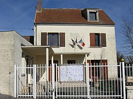 The town hall in Douy-la-Ramée