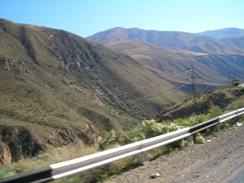 File:E8144-BoomGorge-mountains.jpg