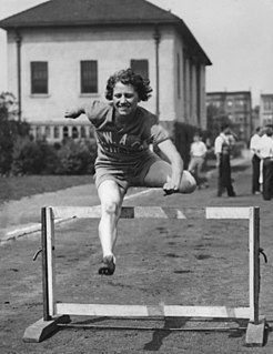 <span class="mw-page-title-main">Evelyne Hall</span> American hurdler