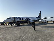 Il volo FR6040 in partenza per Varsavia, che ha segnato il ritorno di Ryanair al Fellini.