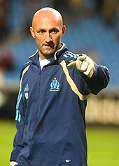 Photographie montrant Fabien Barthez sous les couleurs de l'OM.