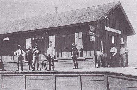 Fail:Fairbank_Railroad_Depot_Arizona_Circa_1900.jpg