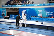 Deutsch: Fechten bei den Olympischen Jugend-Sommerspielen 2018: Tag 1, 7. Oktober 2018, Jungen, Säbel, Kampf um Bronze - Mazen Elaraby (EGY) - Robert Vidovszky (USA) 15:10 English: Fencing at the 2018 Summer Youth Olympics at 7 October 2018 – Boys' sabre Bronze medal match – Mazen Elaraby (EGY) Vs Robert Vidovszky (USA) 15:10