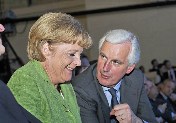 Barnier and Angela Merkel in 2009