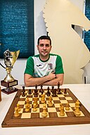 Robert Hungaski - Wikipedia