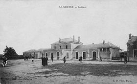 O pátio da estação por volta de 1900.