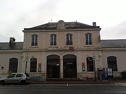 Gare de Coutras.jpg