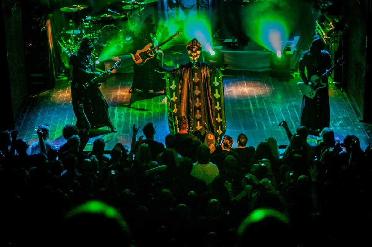 Archivo:Ghost live in Utrecht.jpg - Wikipedia, la enciclopedia libre