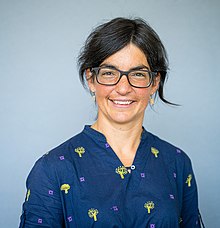 Portrait photo of Prof. Dr. Anna K. H. Hirsch
